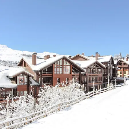 Newly Redecorated 2-bed Ski-in Ski-out Family * Flaine